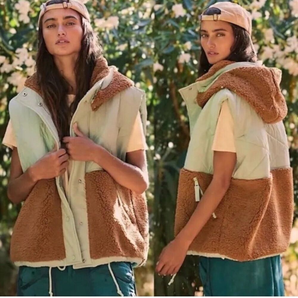 FP Movement‎ Adventure Awaits Fleece Vest Amber Combo Sherpa Aqua Tan XS